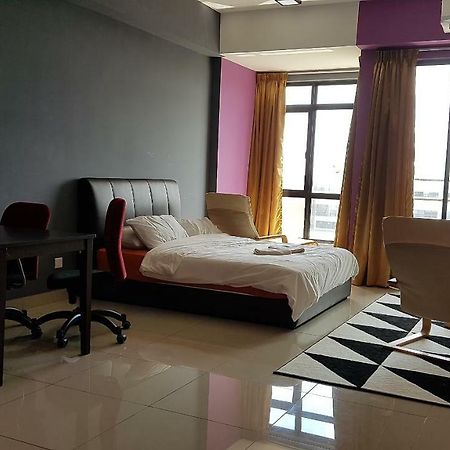Utropolis By Miric Apartment Shah Alam Exterior foto
