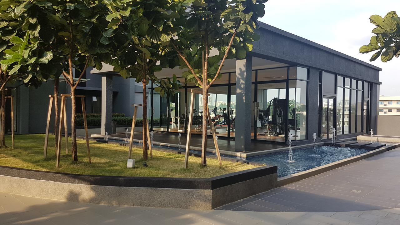 Utropolis By Miric Apartment Shah Alam Exterior foto